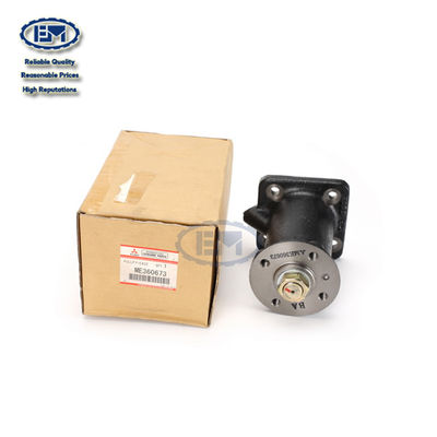 KOBELCO日立の掘削機の部品、三菱6D24エンジン ファン ドライブ シャフトSK450-6 SK450-6S SY465 SY485の部品NoME059261